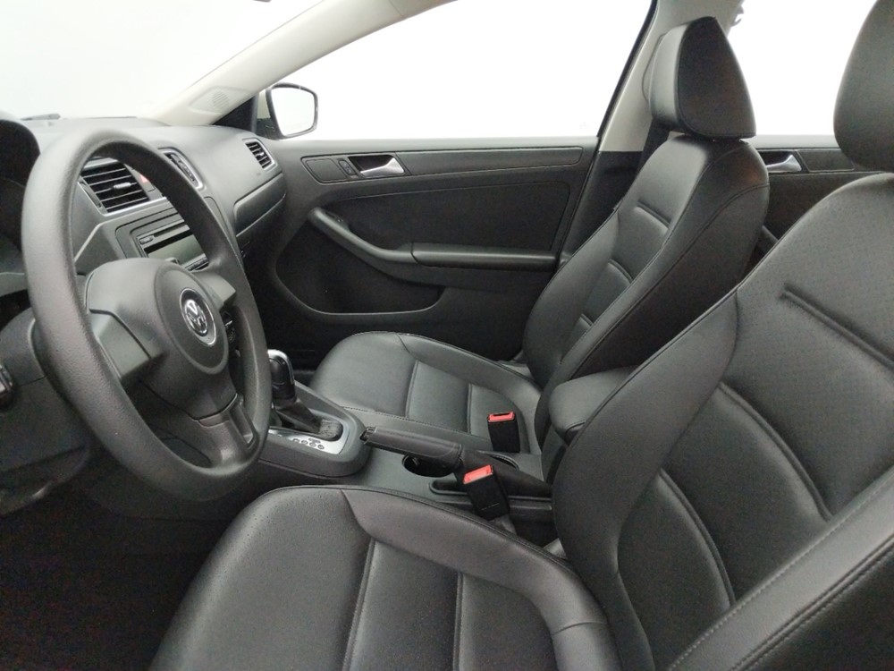 2014 Volkswagen Jetta - Driver Front Seat