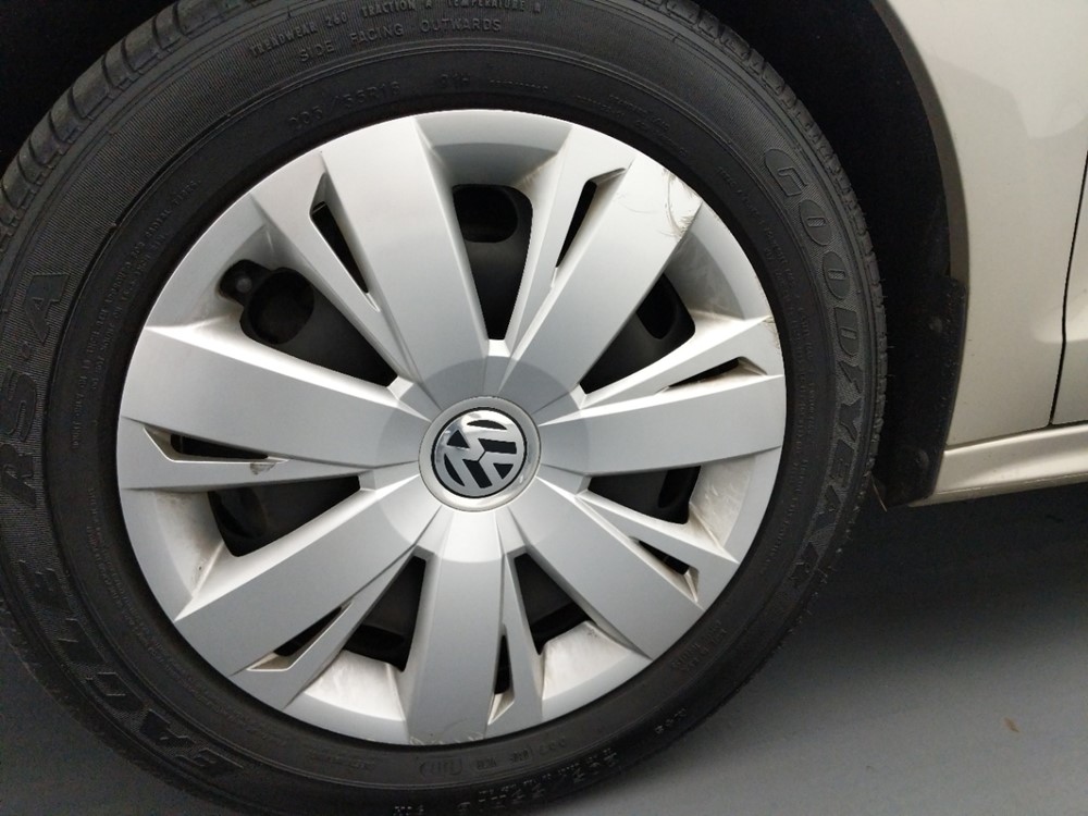 2014 Volkswagen Jetta - Wheel