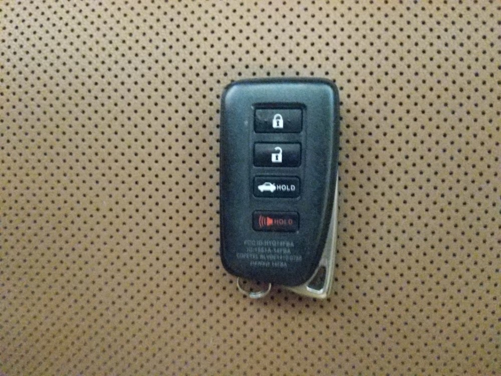 2016 Lexus IS 200t - Keys