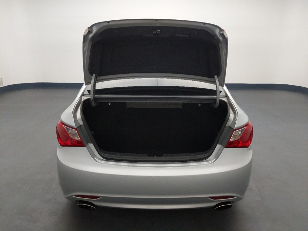 2013 Hyundai Sonata - Trunk