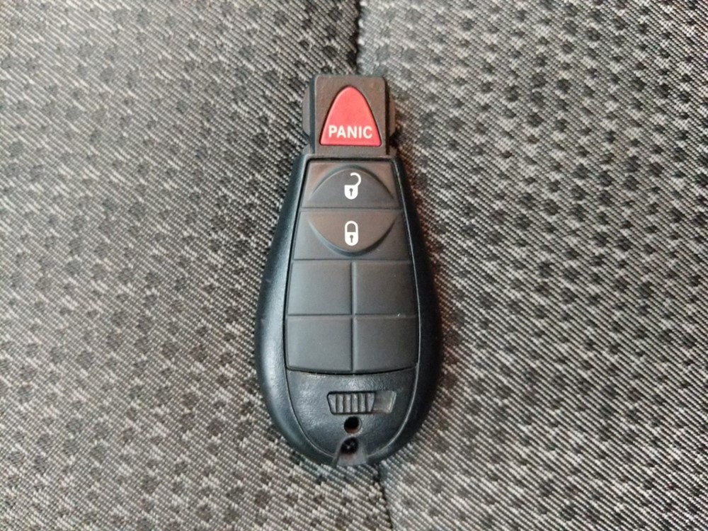 2017 Dodge Ram 1500 - Keys