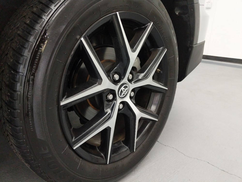 2016 Toyota RAV4 - Wheel