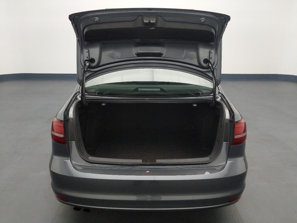 2017 Volkswagen Jetta - Trunk