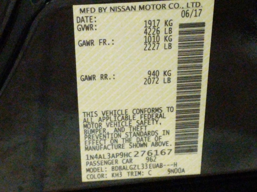2017 Nissan Altima - VIN Plate