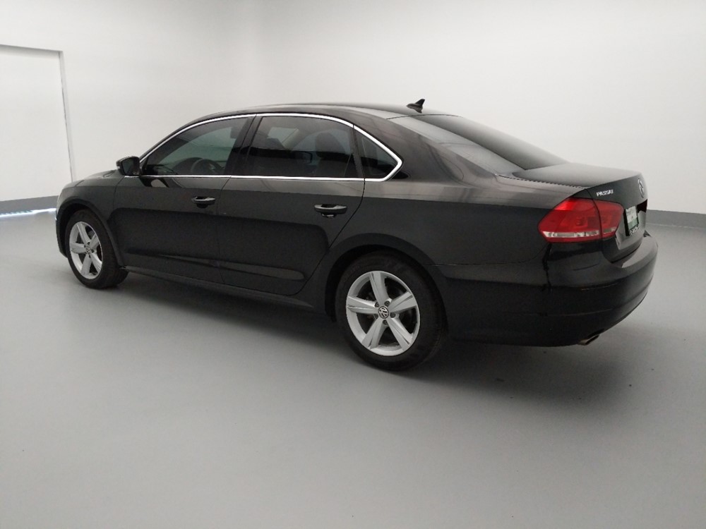 2015 Volkswagen Passat - Driver Rear Side