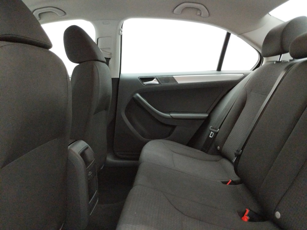 2016 Volkswagen Jetta - Driver Rear Seat