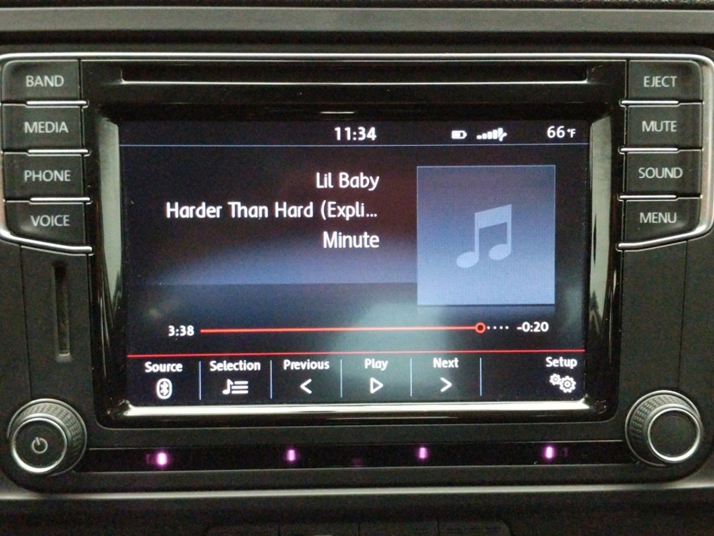 2016 Volkswagen Jetta - Stereo Package
