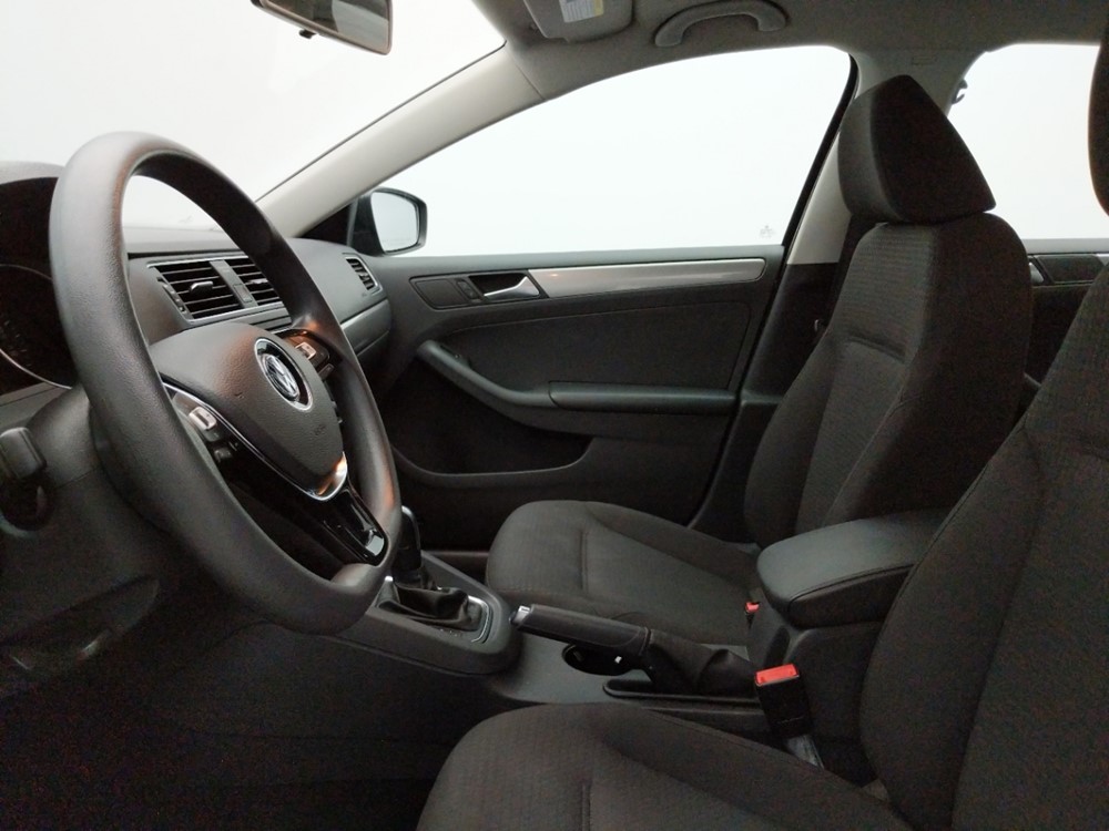 2016 Volkswagen Jetta - Driver Front Seat