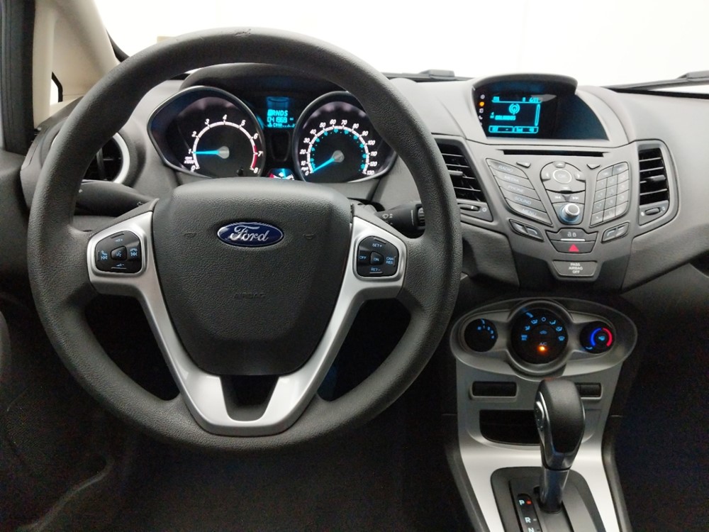 2017 Ford Fiesta - Driver Dash