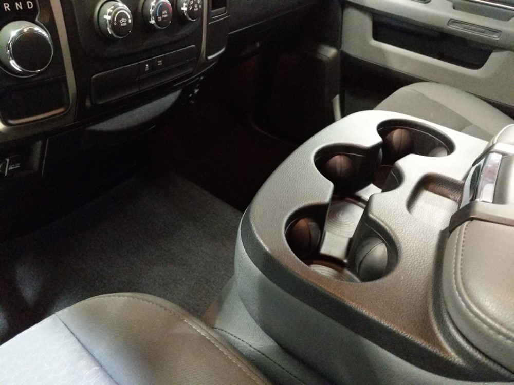 2018 Dodge Ram 1500 - Center Console/Cup Holders