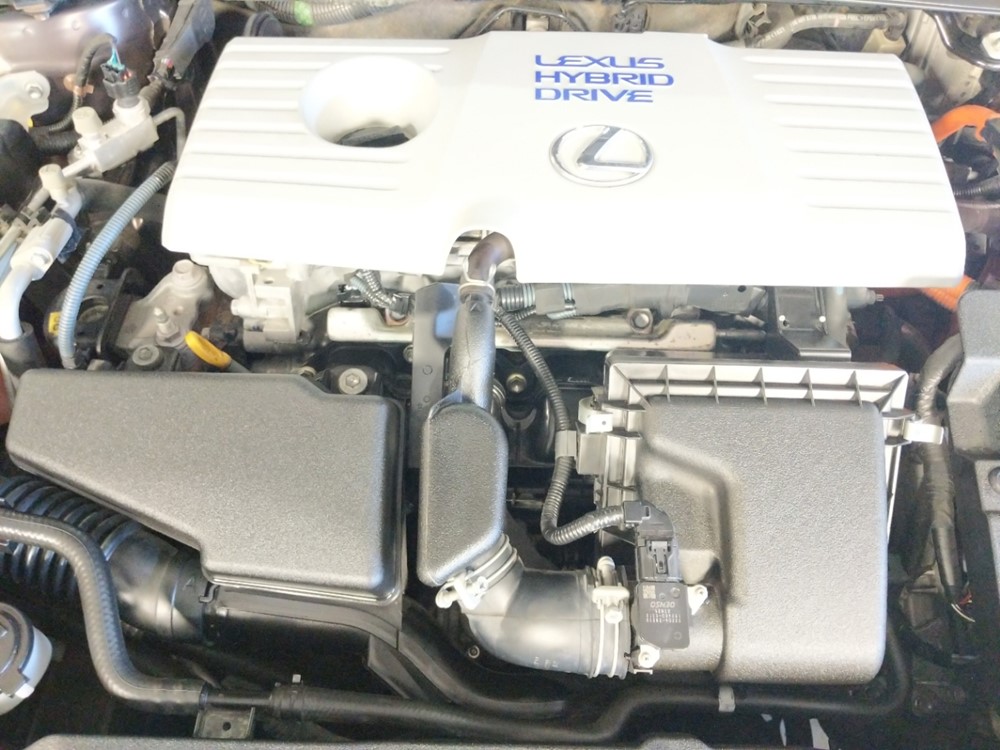 2011 Lexus CT 200h - Engine