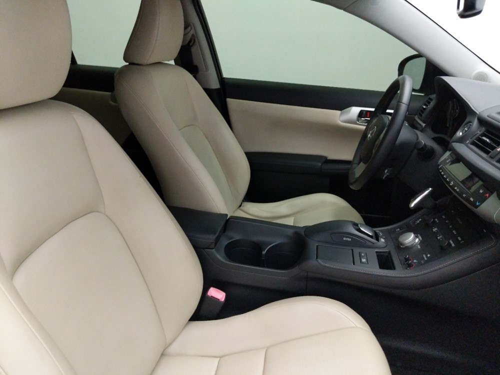 2011 Lexus CT 200h - Passenger Front Seat