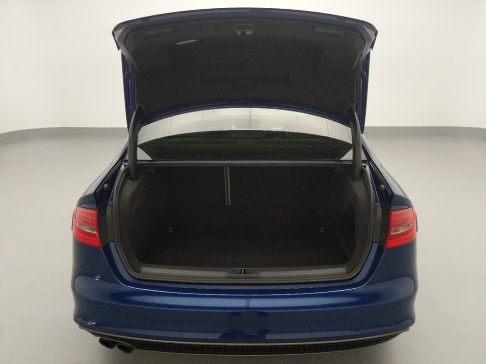 2016 Audi A4 - Trunk