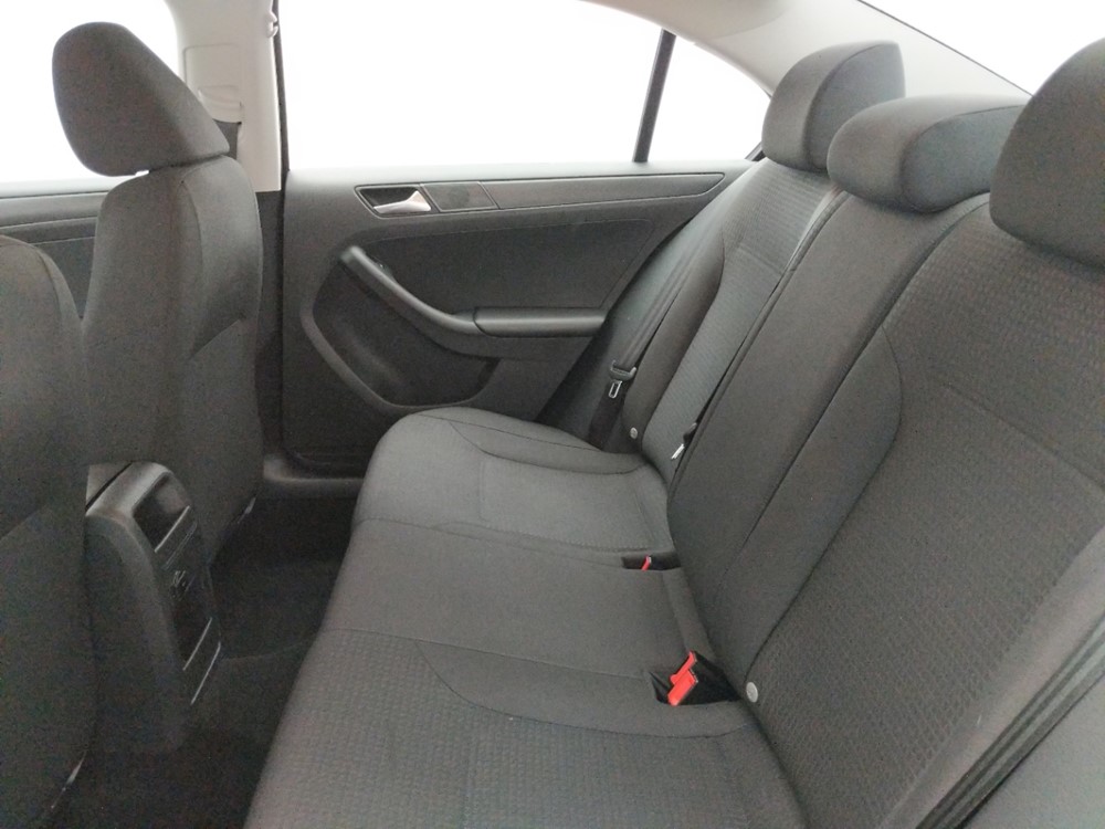 2015 Volkswagen Jetta - Driver Rear Seat