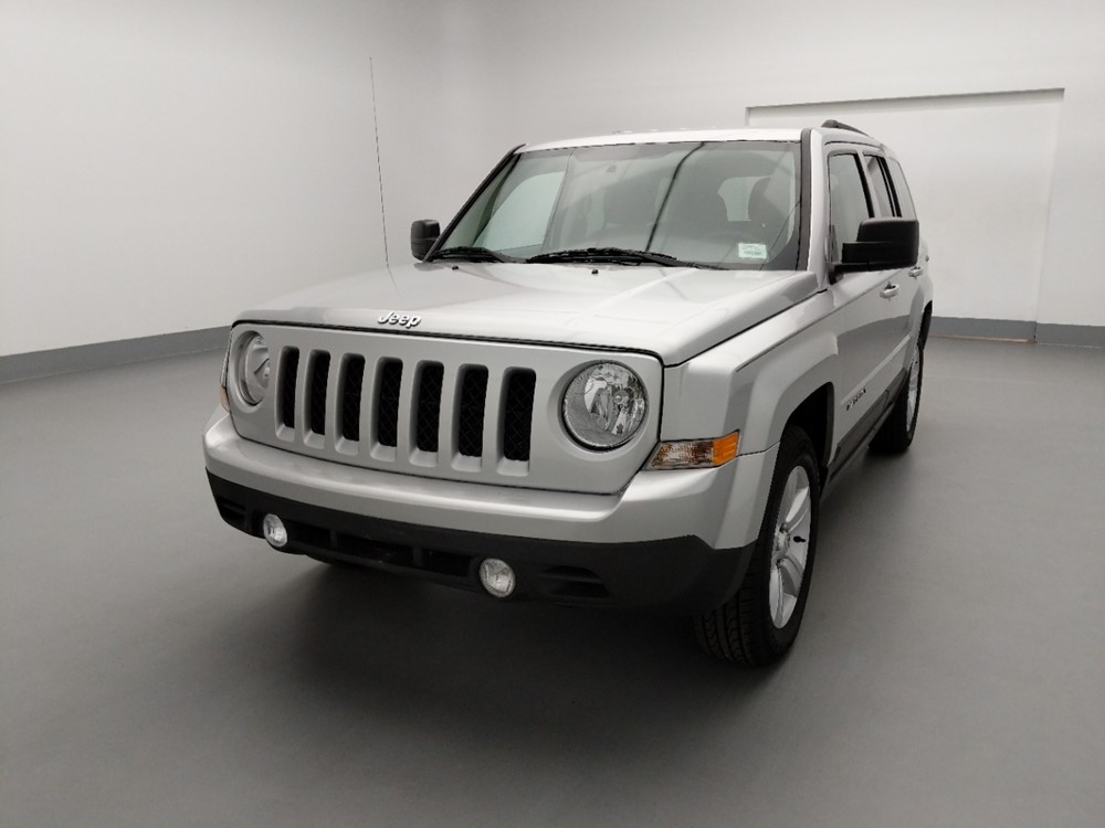 2013 Jeep Patriot - Driver Front Hood