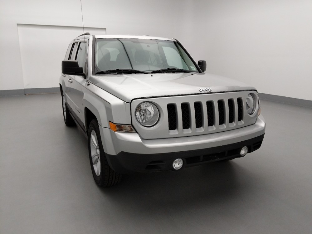 2013 Jeep Patriot - Passenger Front Hood