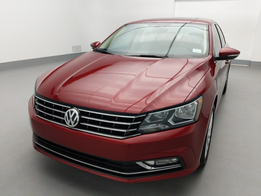 2016 Volkswagen Passat - Driver Front Hood