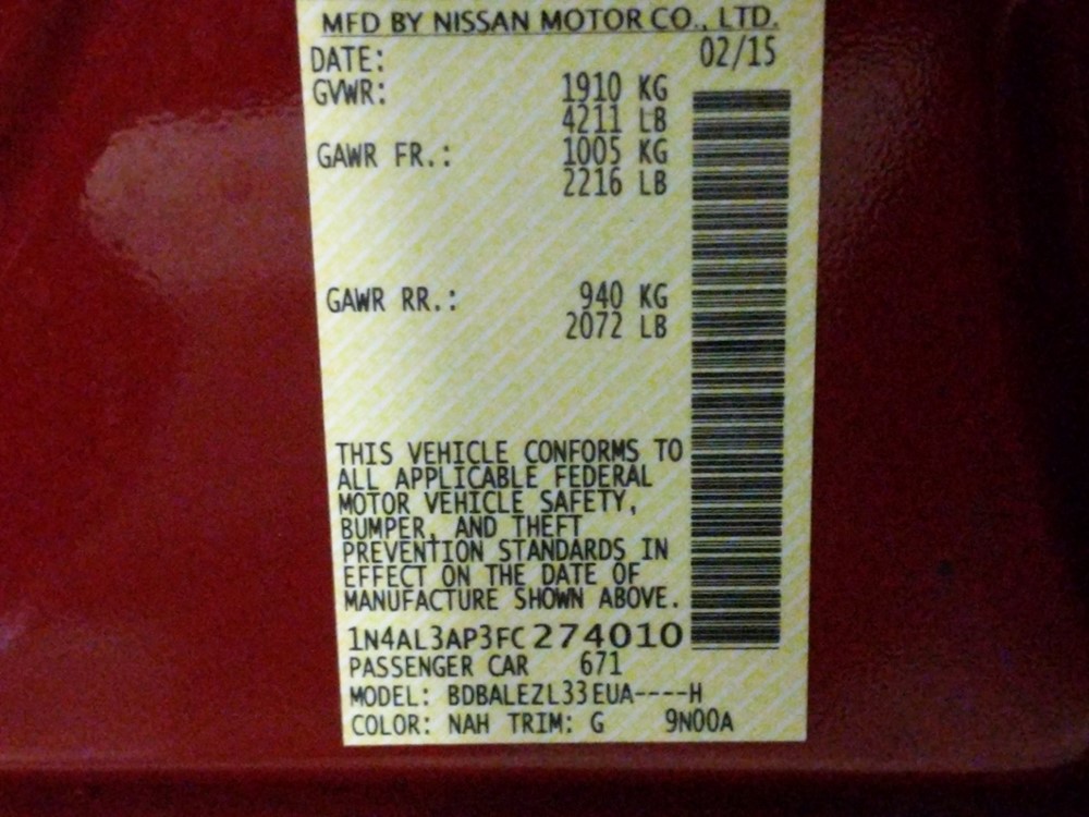 2015 Nissan Altima - VIN Plate
