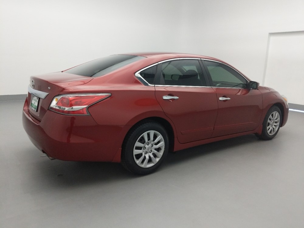 2015 Nissan Altima - Passenger Rear Side