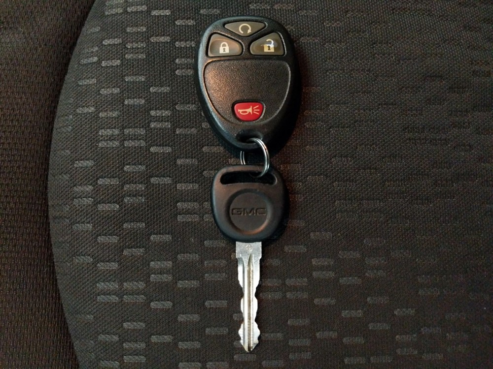 2011 GMC Acadia - Keys