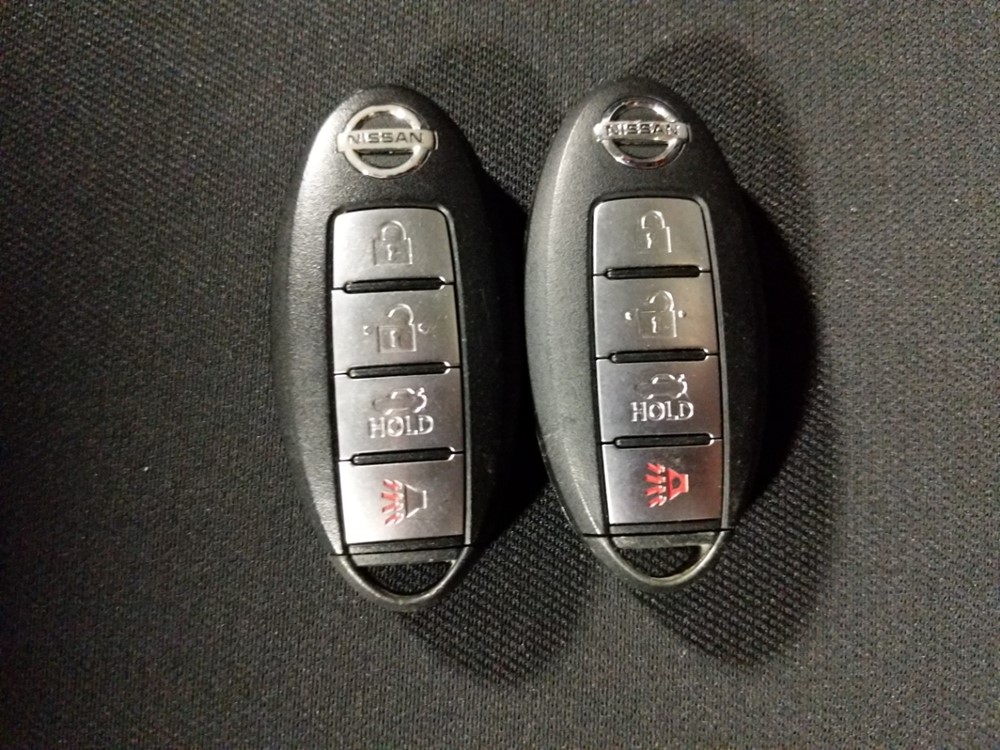 2015 Nissan Sentra - Keys