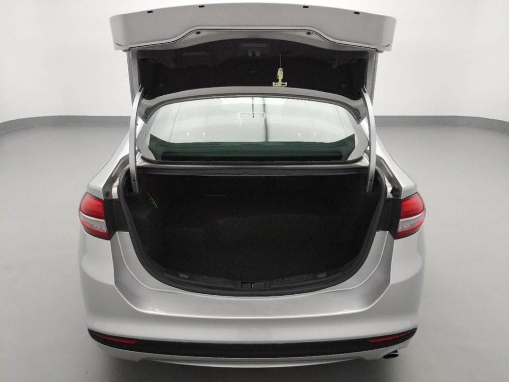2017 Ford Fusion - Trunk