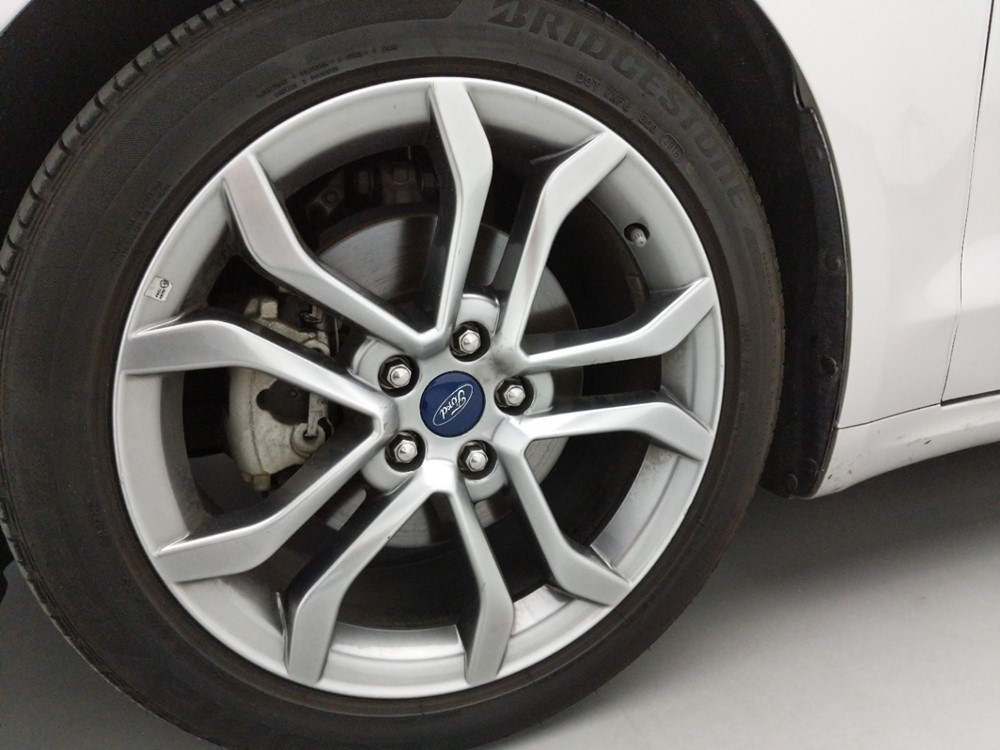 2017 Ford Fusion - Wheel
