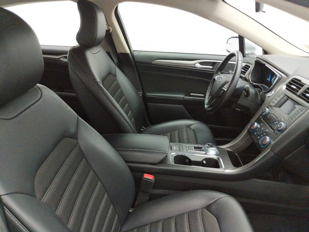 2017 Ford Fusion - Passenger Front Seat