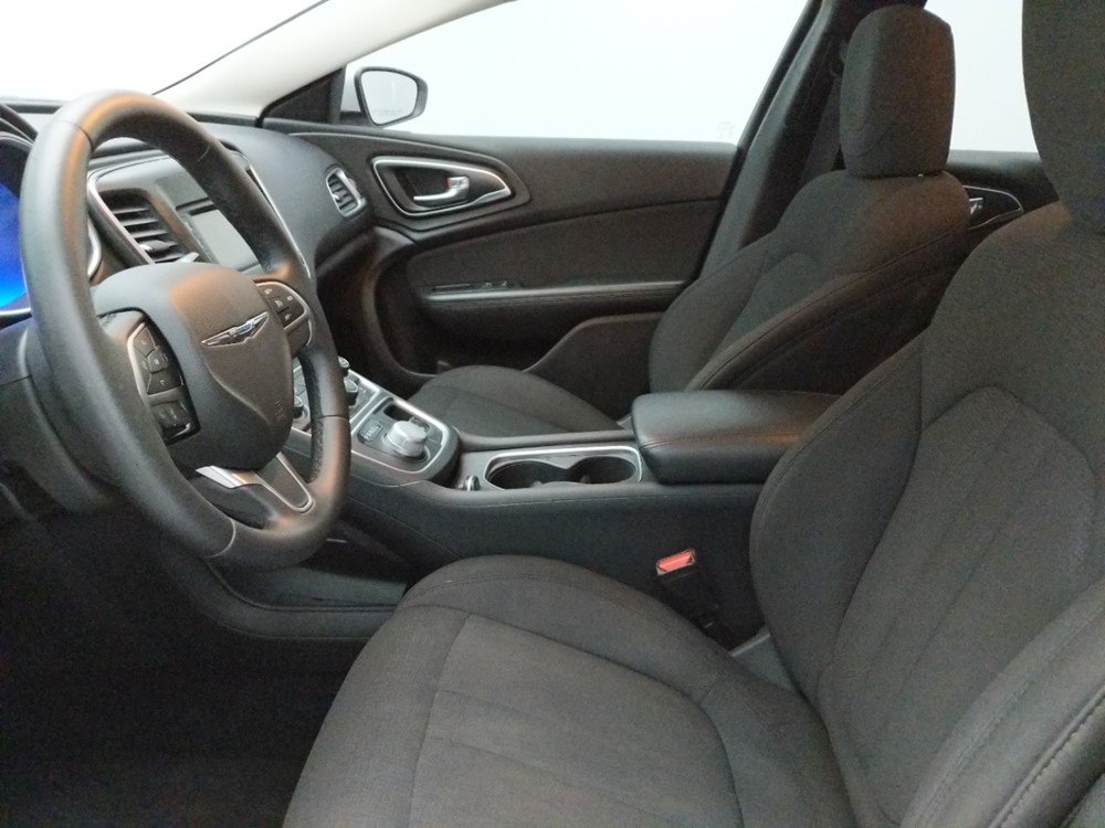 2015 Chrysler 200 - Driver Front Seat