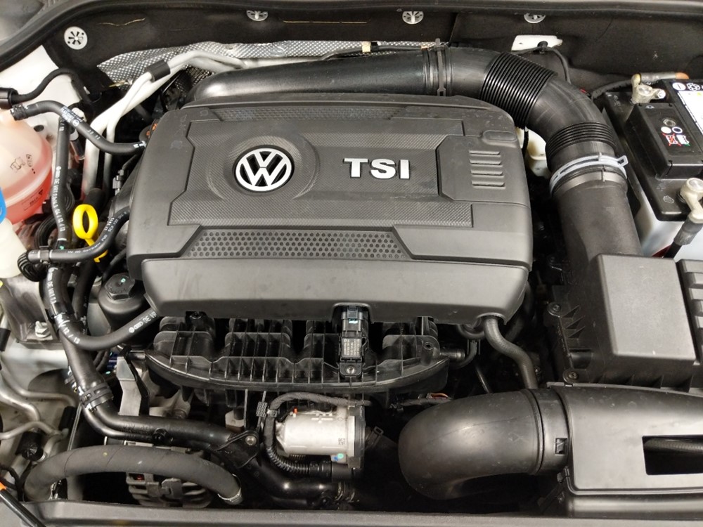 2014 Volkswagen Jetta - Engine