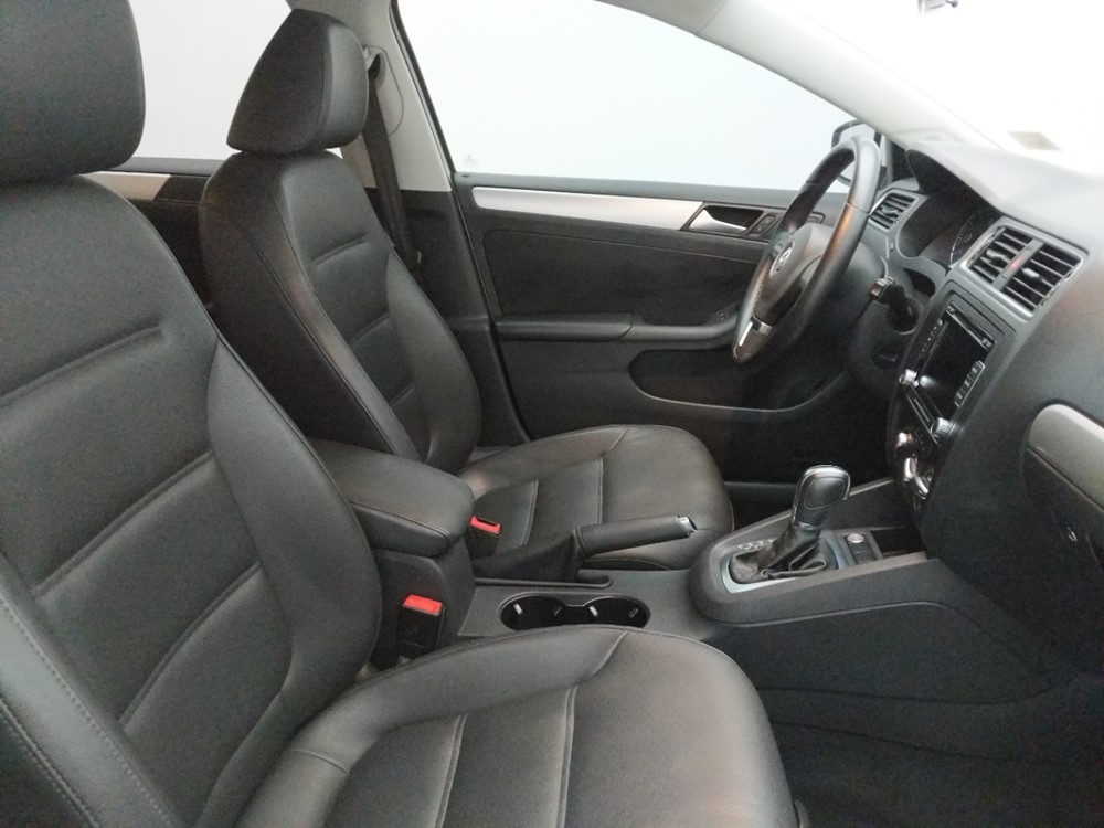2014 Volkswagen Jetta - Passenger Front Seat