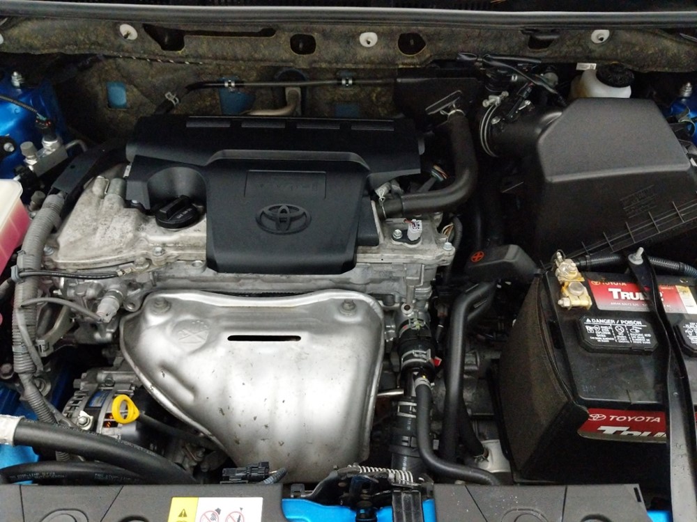 2017 Toyota RAV4 - Engine