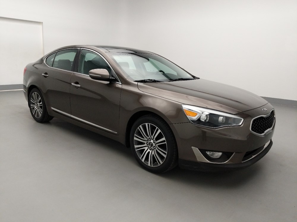 2014 Kia Cadenza - Passenger Front Bumper