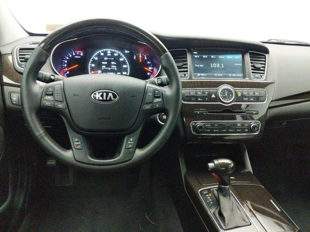 2014 Kia Cadenza - Driver Dash