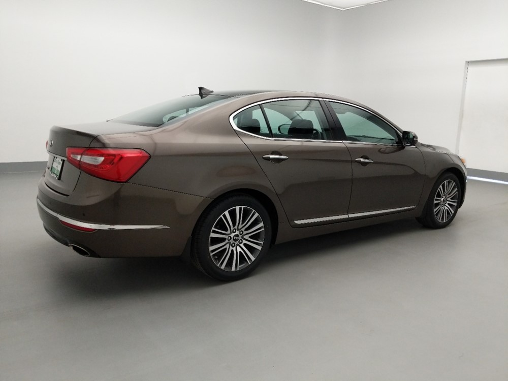 2014 Kia Cadenza - Passenger Rear Side