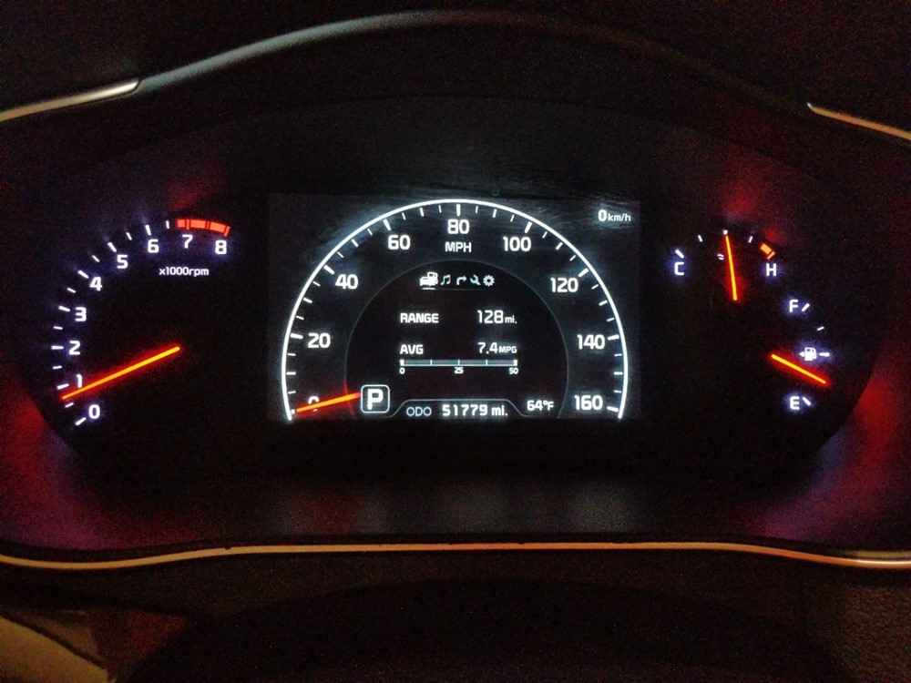 2014 Kia Cadenza - Odometer Close Up