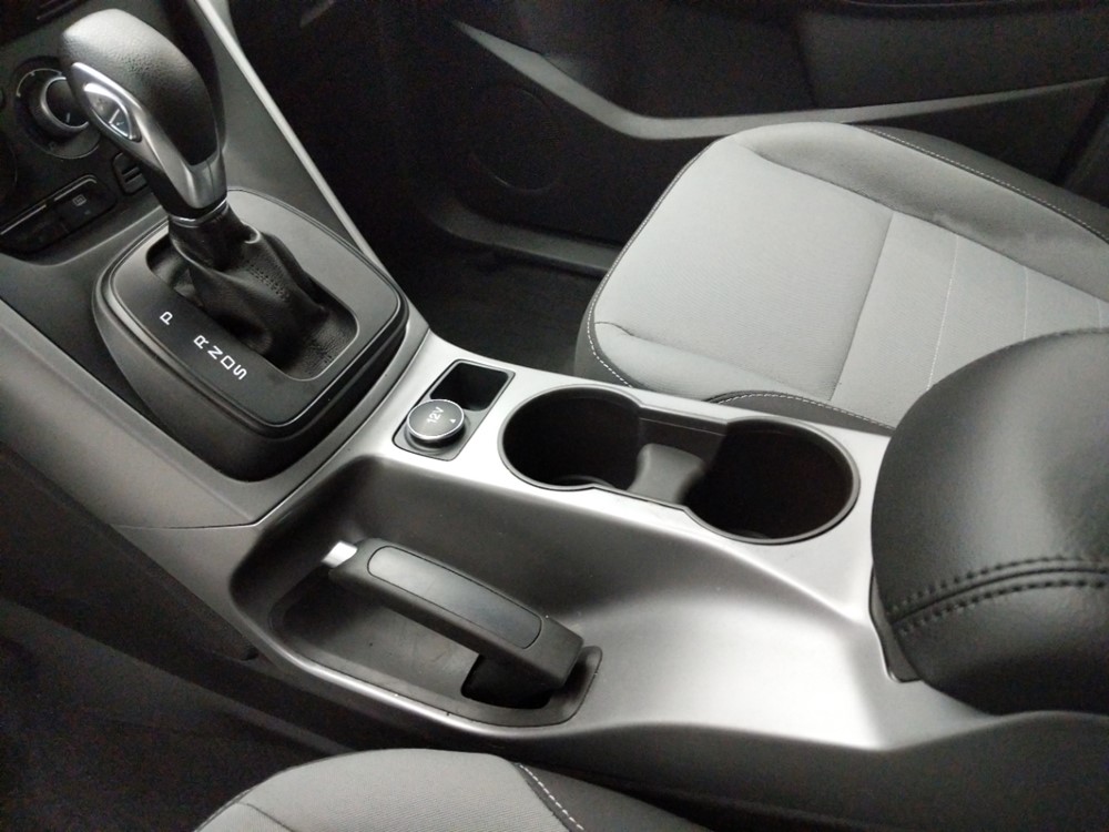 2014 Ford Escape - Center Console/Cup Holders