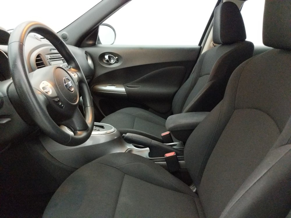 2014 Nissan JUKE - Driver Front Seat