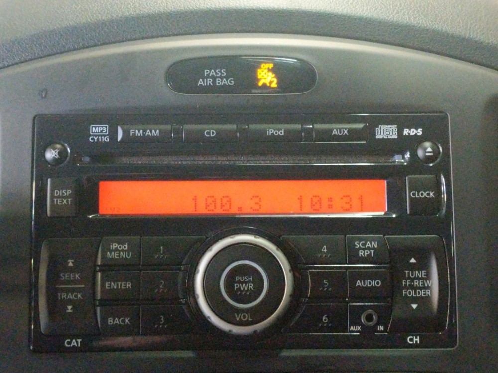 2014 Nissan JUKE - Stereo Package