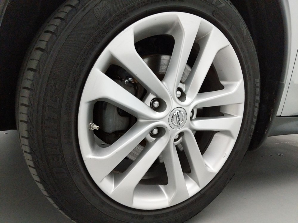2014 Nissan JUKE - Wheel