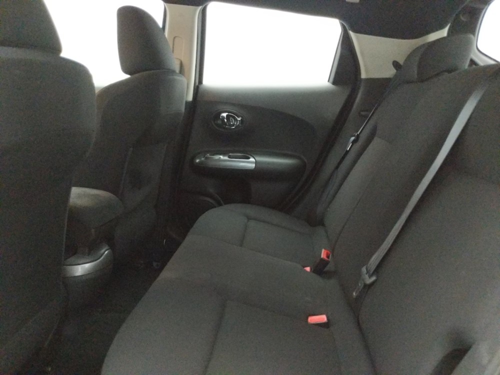 2014 Nissan JUKE - Driver Rear Seat