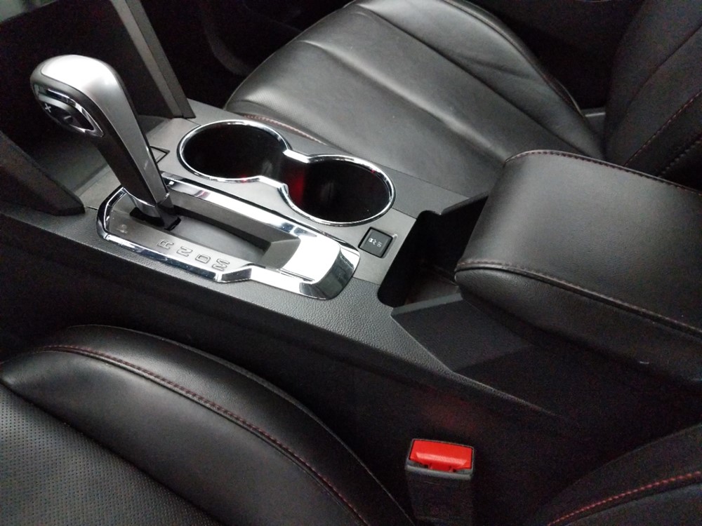 2013 GMC Terrain - Center Console/Cup Holders