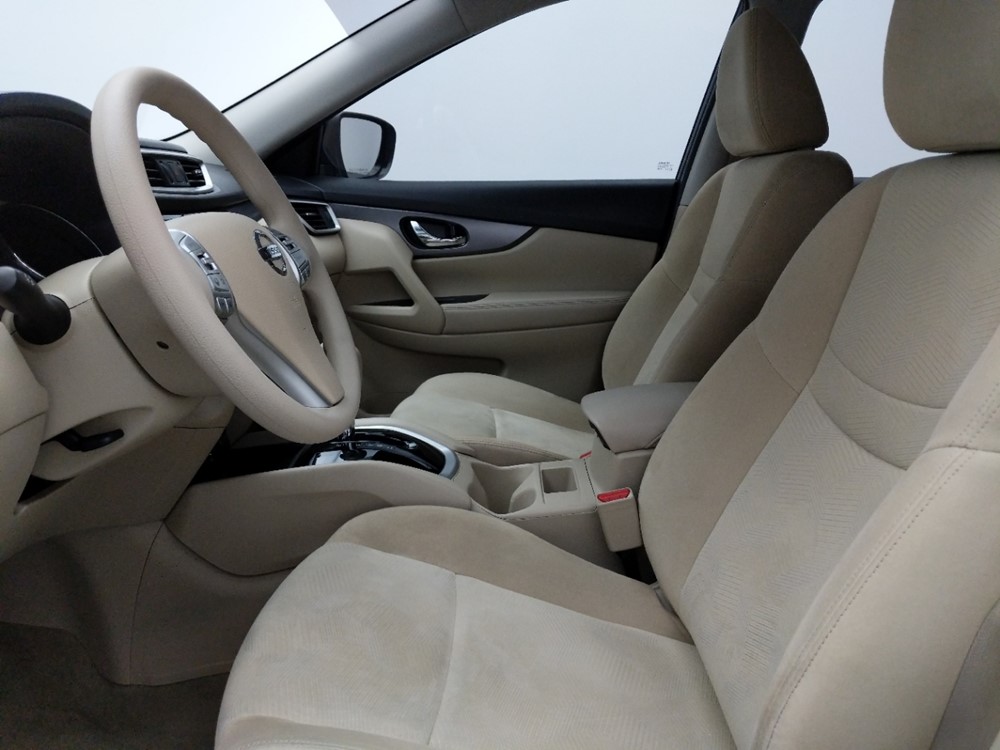 2015 Nissan Rogue - Driver Front Seat