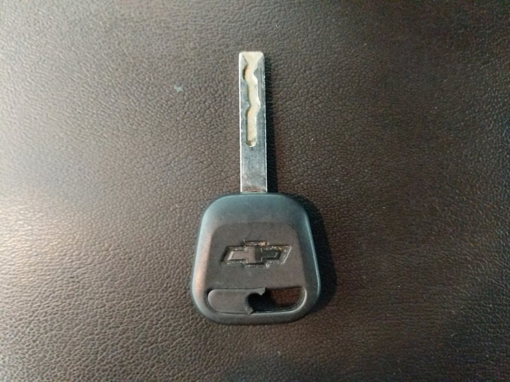 2015 Chevrolet Camaro - Keys
