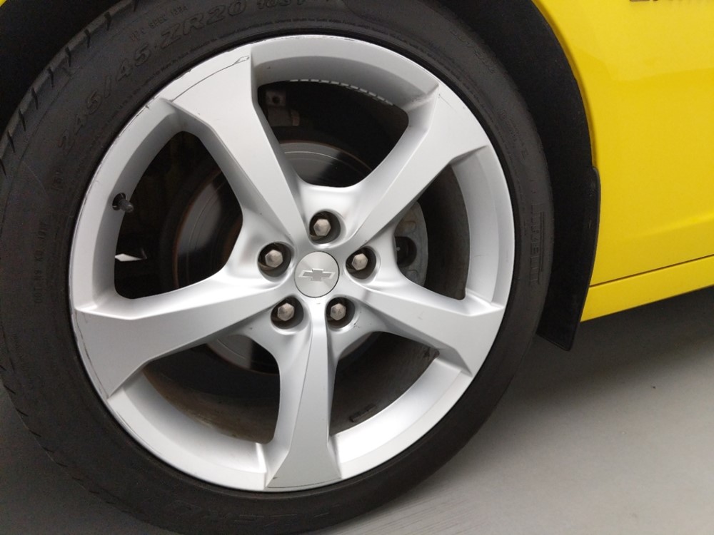 2015 Chevrolet Camaro - Wheel