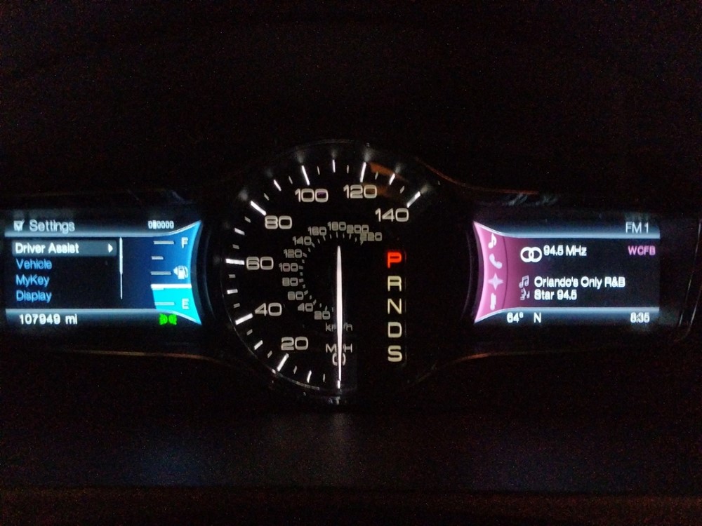 2013 Lincoln MKX - Odometer Close Up