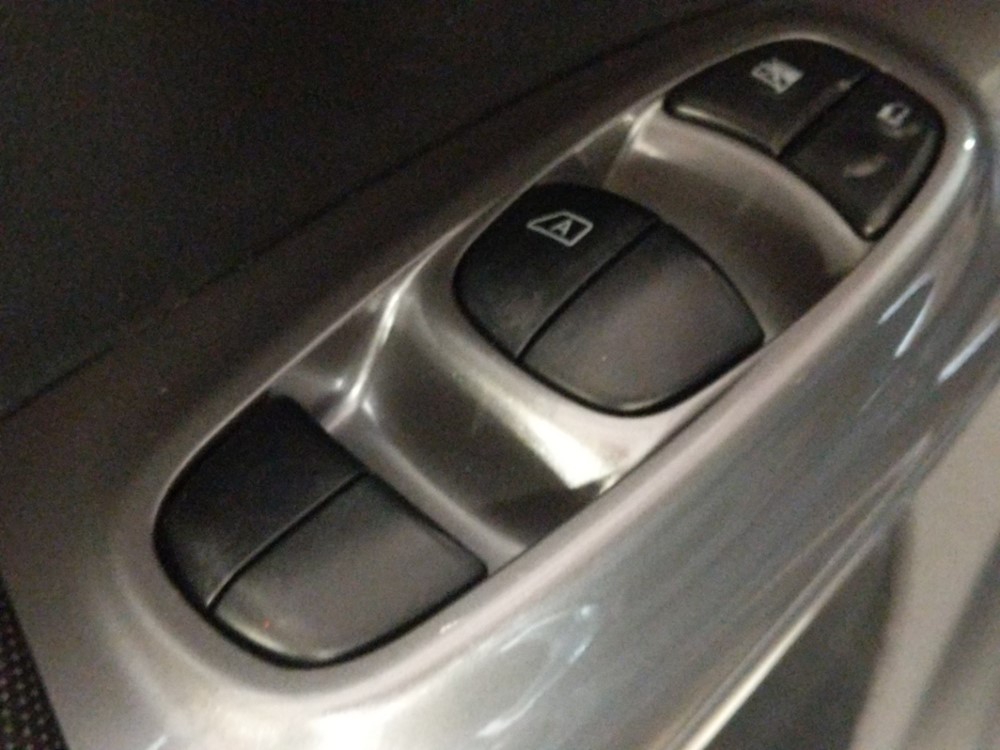 2013 Nissan JUKE - Driver Power Windows/Lock Control