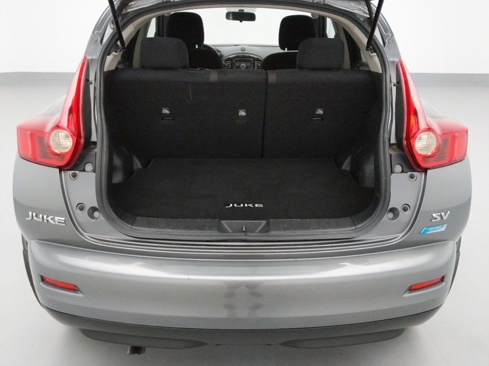 2013 Nissan JUKE - Trunk