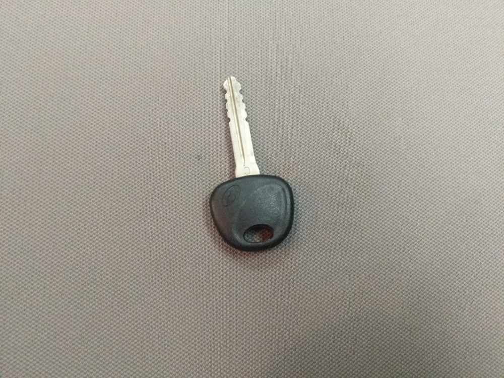 2017 Hyundai Elantra - Keys