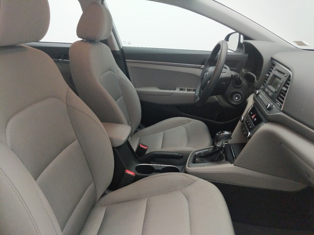 2017 Hyundai Elantra - Passenger Front Seat